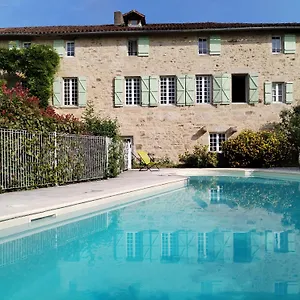 https://ensemble-de-deux-chambres-pour-famille-planioles.midi-pyreneeshotels.com